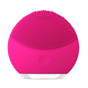 FOREO LUNA mini 2 - устройство для ультразвуковой чистки кожи лица.